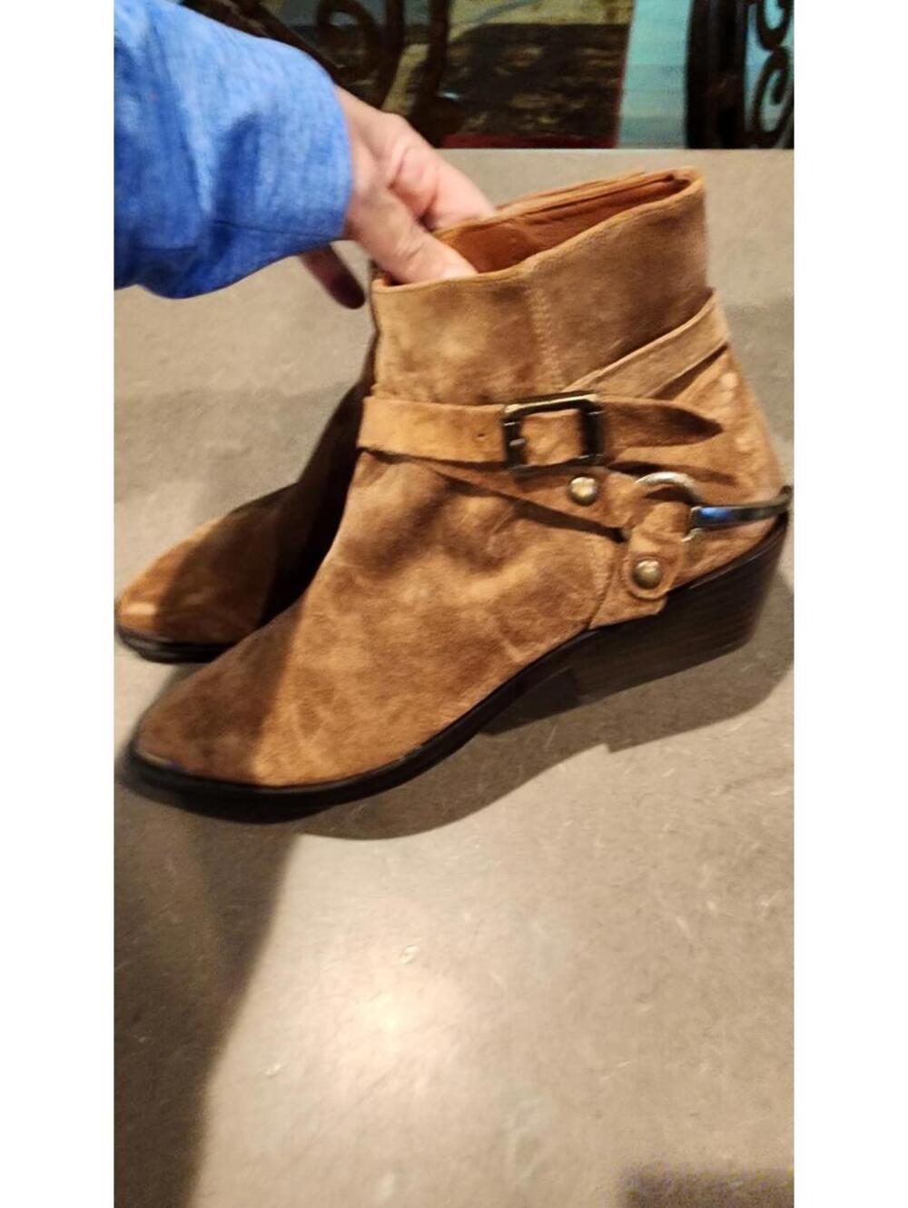 Sigerson Morrison Suede Buckle Ankle Boots Women's EU 38.5 Tan